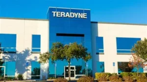 Teradyne stock performance 2025